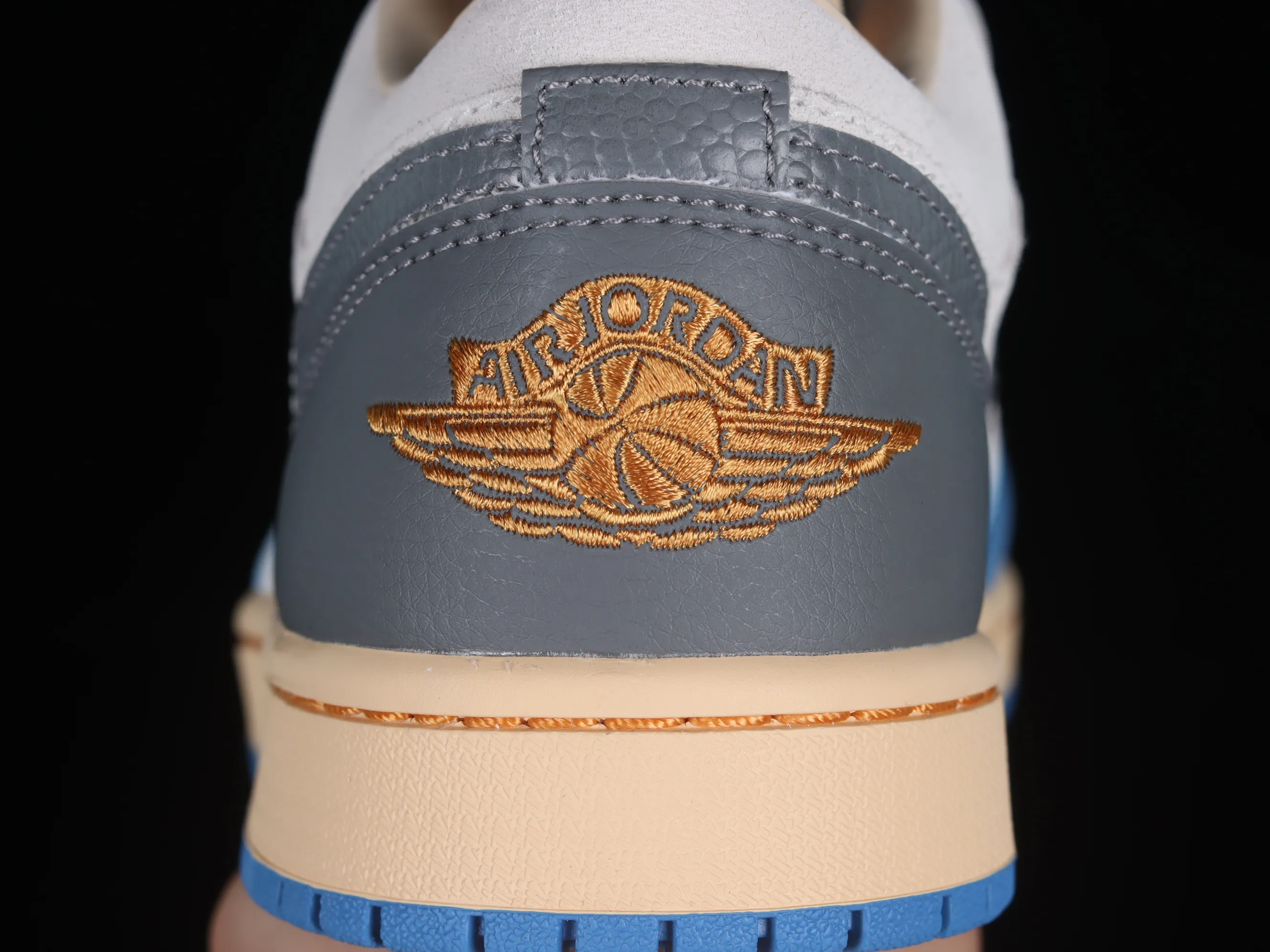 All categories Air Jordan Jordan series basketball shoes Air Jordan 1 Low G version pure original Air Jordan 1 Low "UNC Grey" AJ1 Joe 1 cement North Carolina blue low-top basketball shoes DZ5376-469